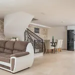 Casa Natura With 40m2 Pool Near Makarska Willa Slivno (Split-Dalmatia)