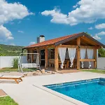 Casa Natura With 40m2 Pool Near Makarska Willa Slivno (Split-Dalmatia)
