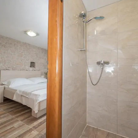 Βίλα Casa Natura With 40m2 Pool Near Makarska