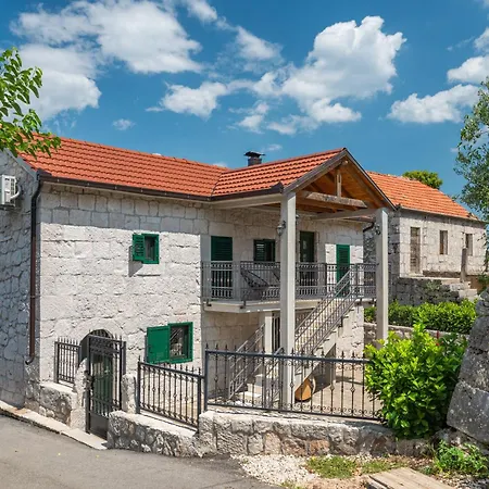 Casa Natura With 40m2 Pool Near Makarska Slivno (Split-Dalmatia)