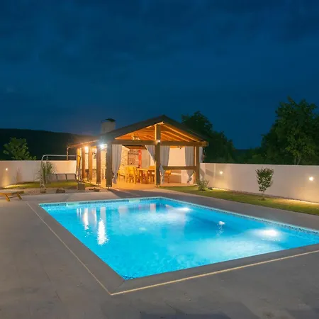 Casa Natura With 40m2 Pool Near Makarska * Slivno (Split-Dalmatia)