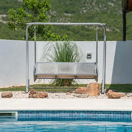 Casa Natura With 40m2 Pool Near Makarska *