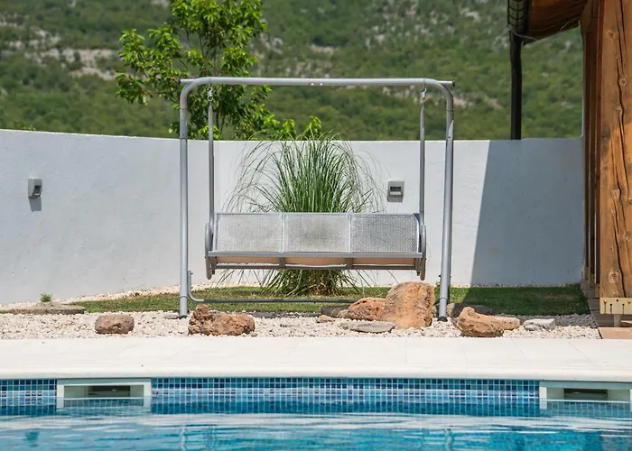 Casa Natura With 40m2 Pool Near Makarska *