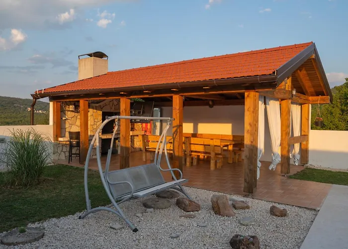Casa Natura With 40m2 Pool Near Makarska